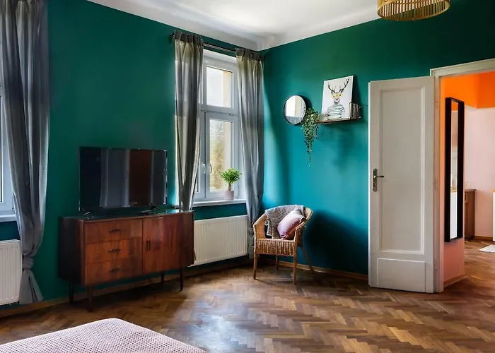 View / Kochanowskiego *