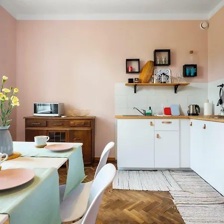 View / Kochanowskiego